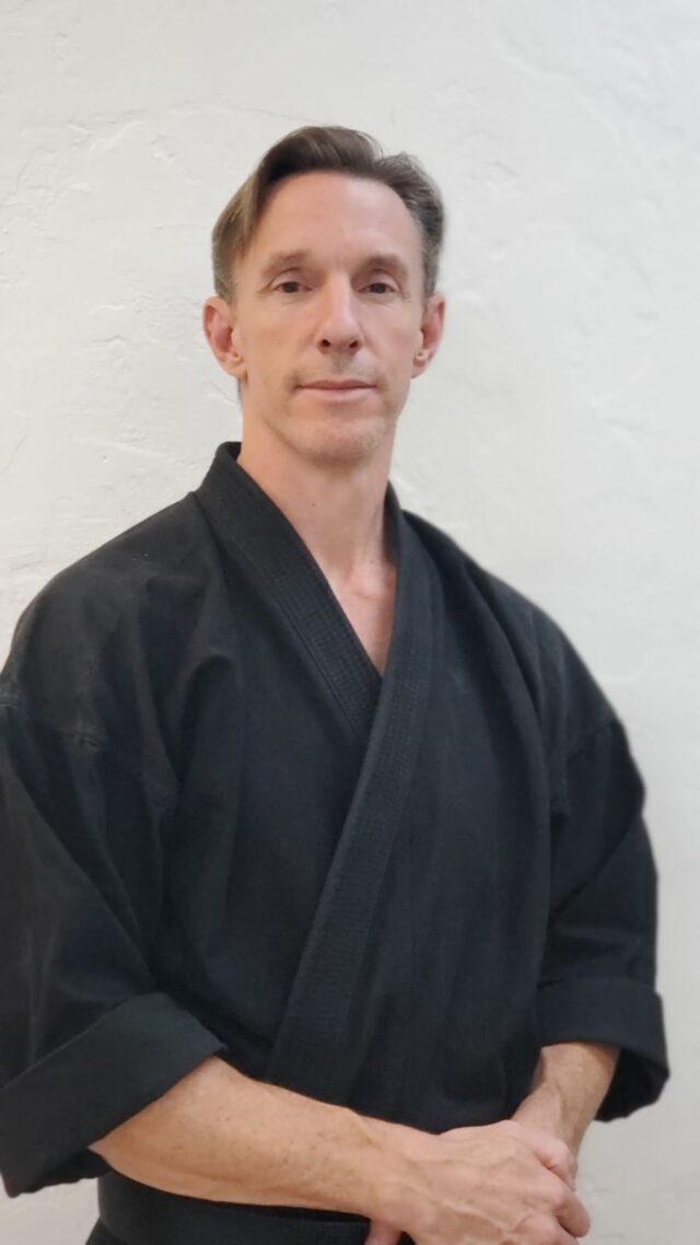 https://montereymartialarts.com/wp-content/uploads/2024/11/michael_dp-640x1138.jpg